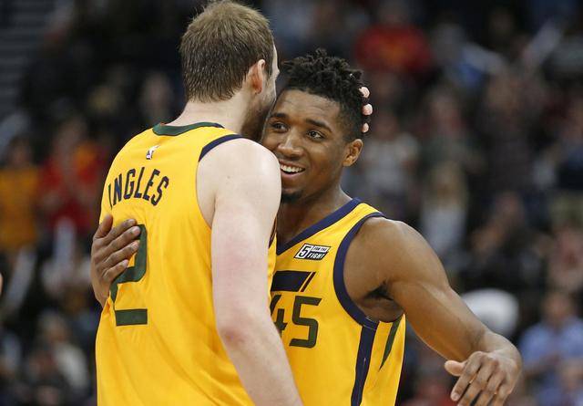 明星球员的 明星球员的