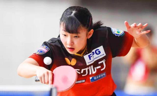 作为年轻球 作为年轻球