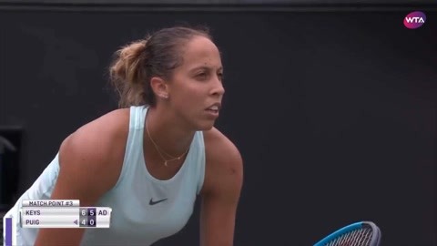 合而著称的 合而著称的