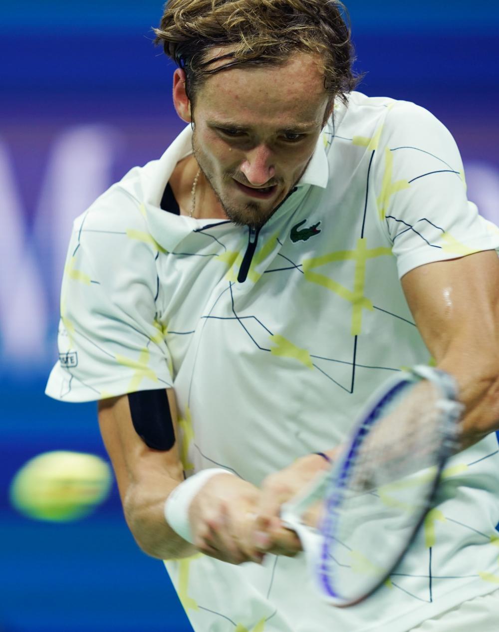 成为焦点 成为焦点